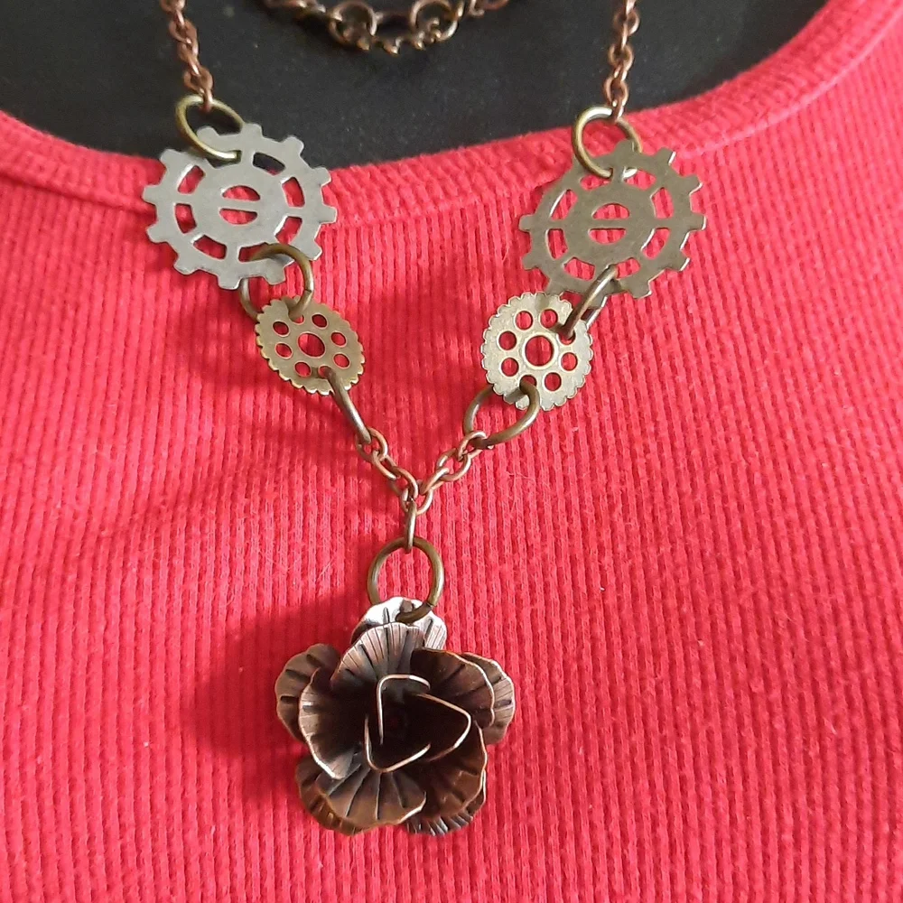 Steampunk Rose and Gears Double Strand Necklace Awesome look - Picture 2 of 4